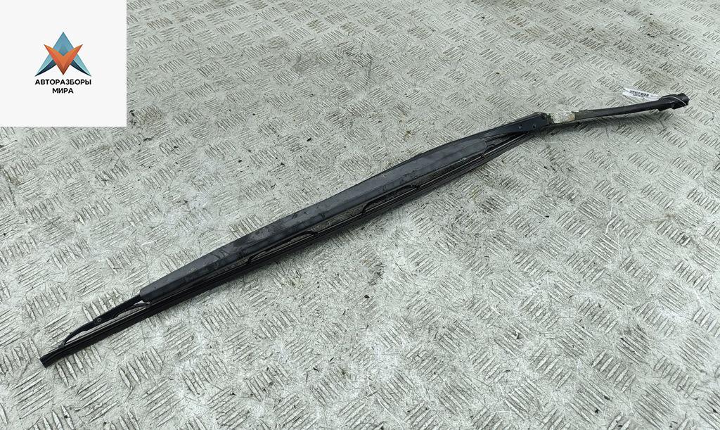 Щеткодержатель (поводок стеклоочистителя) передний BMW 5 серия E39 1999, 2.0 л., бензин, МКПП, синий, универсал, 8209879, 8361743 - фото №1