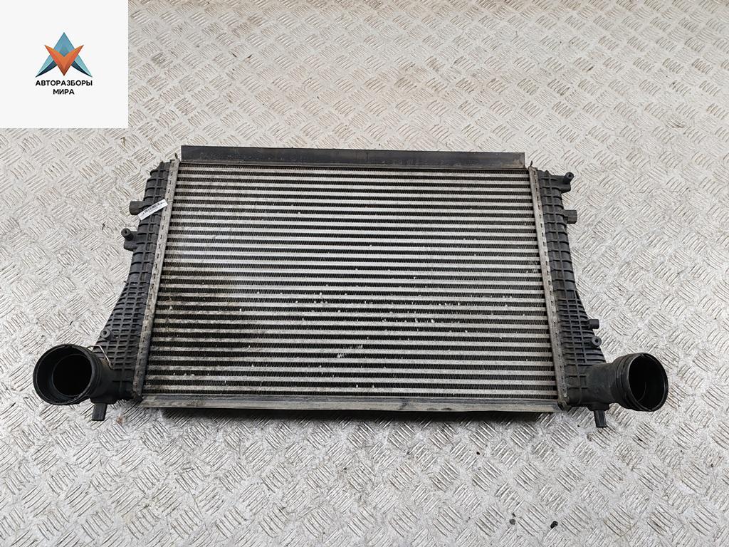 радиатор интеркулера Volkswagen Passat B6 2008, 2.0 л., дизель, МКПП, коричневый, универсал, 3C0145805P - фото №1