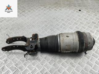 стойка передняя Volkswagen Touareg 1 поколение 2003, 2.5 л., дизель, АКПП, чёрный, внедорожник 5 дв., 7L6412021T