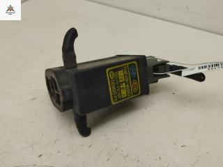 насос (моторчик) омывателя стекла Kia Sorento 1 поколение 2004, серый, внедорожник 5 дв., 98510-FD100