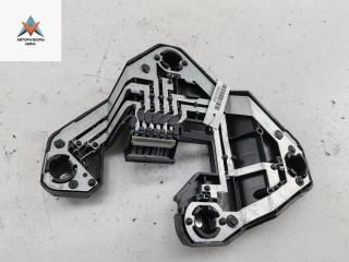 панель заднего левого фонаря Audi A4 B5 1996, 1.6 л., бензин, МКПП, серый, седан