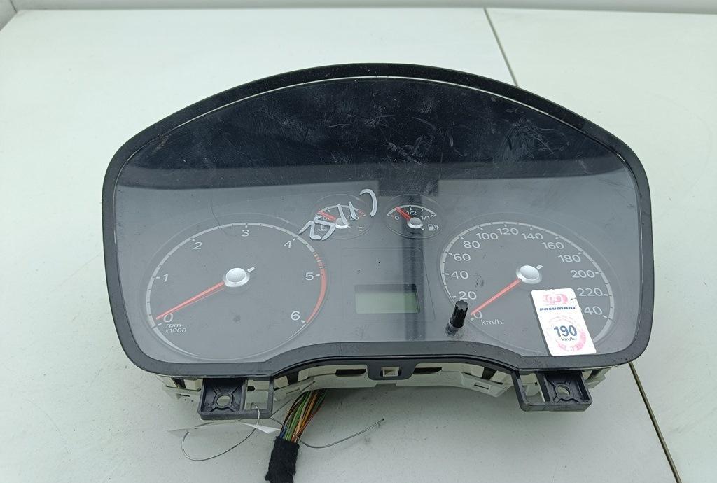 приборная панель Ford Focus II 2005, 1.6 л., дизель, МКПП, чёрный, универсал, 4M5T10849CJ