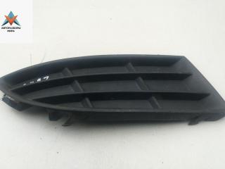 заглушка (решетка) в бампер Skoda Fabia 2 поколение (5J) [рестайлинг] 2011, 1.2 л., бензин, МКПП, серый, универсал, 5J0807368A