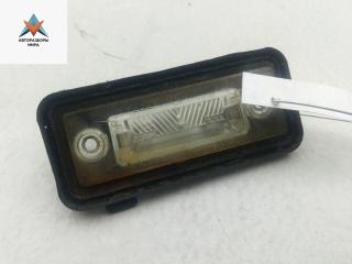 подсветка номера Volkswagen Touran 1 поколение 2005, 2.0 л., дизель, МКПП, чёрный, минивэн, 3B5943021E