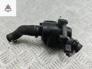 корпус термостата Volkswagen Passat B5 [рестайлинг] 2002, 2.0 л., бензин, МКПП, серый, универсал