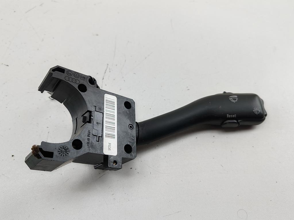 переключатель дворников Volkswagen Passat B5 1999, 1.6 л., бензин, МКПП, синий, седан, 4B0953503G