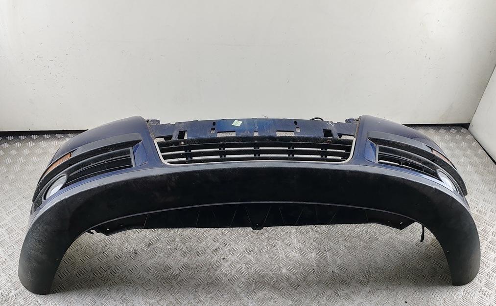 бампер передний Volkswagen Passat B6 2008, дизель, синий, универсал, 3C0807221 - фото №1