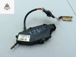 активатор (привод) замка двери Volkswagen Transporter T4 1992, 2.4 л., дизель, МКПП, серый, микроавтобус, 701959781A