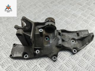 кронштейн генератора Volkswagen Passat B5 [рестайлинг] 2001, 2.0 л., бензин, МКПП, серый, седан, 0B6903143K