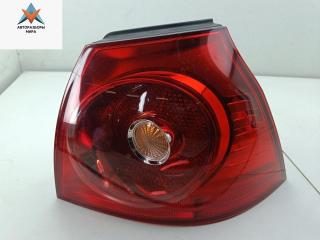 фонарь задний правый Volkswagen Golf 5 поколение 2004, 1.4 л., бензин, МКПП, чёрный, хетчбэк 5 дв., 1K6945096E