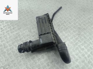 корпус воздушного фильтра Volkswagen Passat B6 2008, 2.0 л., дизель, МКПП, коричневый, универсал