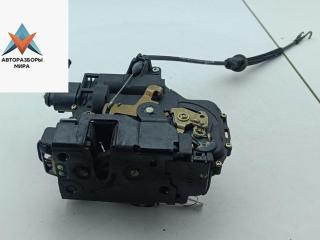 замок двери передней правой Volkswagen Golf 4 поколение 2001, 2.0 л., бензин, МКПП, синий, универсал, 3B1837016C