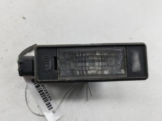 подсветка номера Citroen C4 2007, 1.6 л., бензин, МКПП, чёрный, хетчбэк 5 дв.