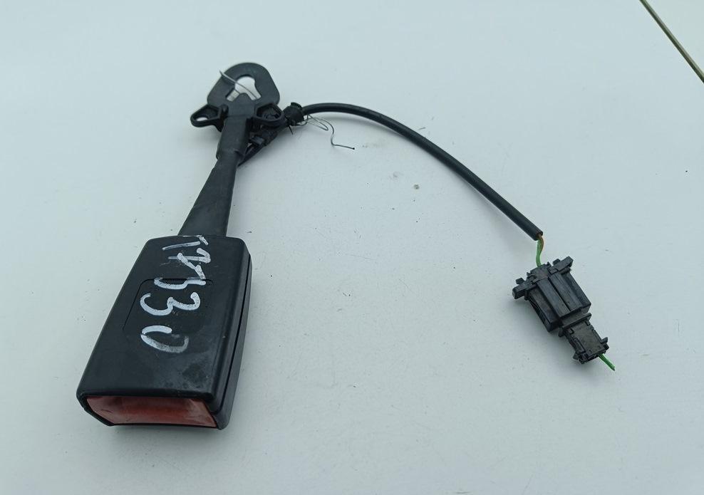 замок ремня безопасности Audi A6 C6 2005, 3.0 л., дизель, АКПП, серый, седан, 8E0857755D