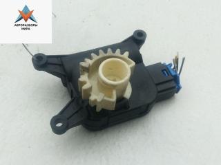 моторчик заслонки печки Volkswagen Golf 5 поколение 2004, 1.4 л., бензин, МКПП, чёрный, хетчбэк 5 дв., 1K1907511D