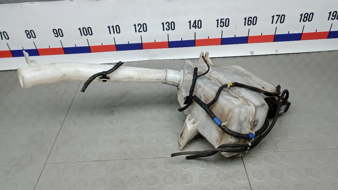 бачок омывателя Kia Soul 1 поколение 2009, 1.6 л., бензин, МКПП, хетчбэк 5 дв. - фото №1