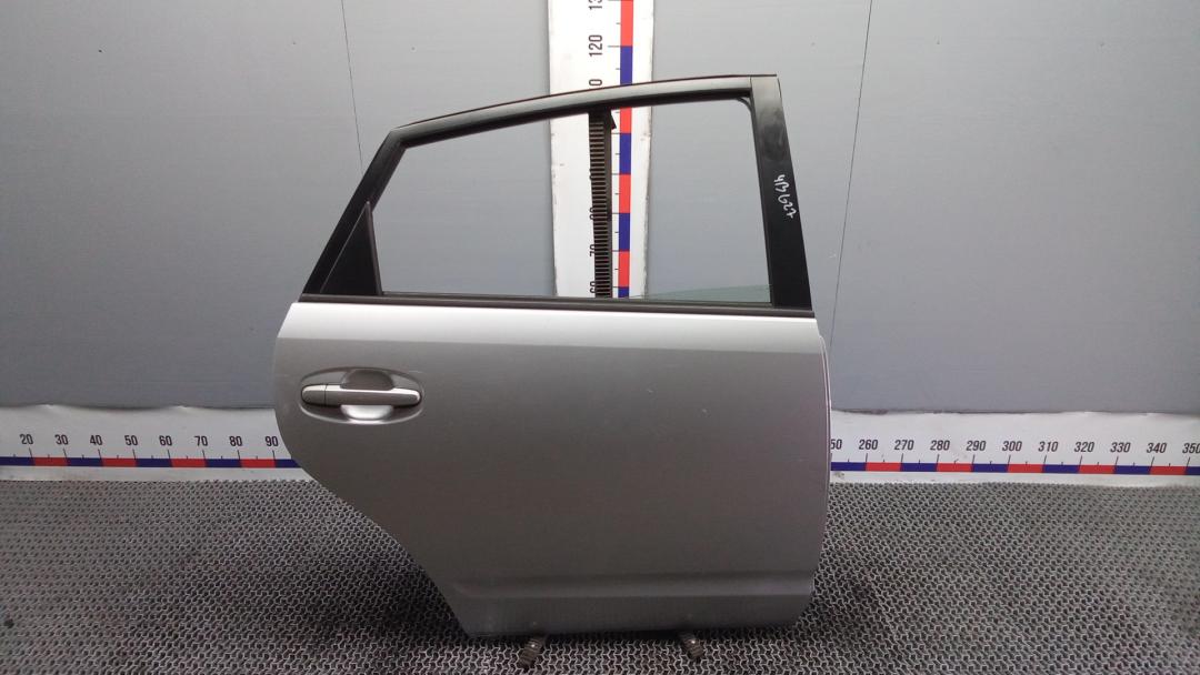 дверь задняя правая Toyota Prius 2 поколение 2005, 1.5 л., бензин, АКПП, хетчбэк 5 дв. - фото №1