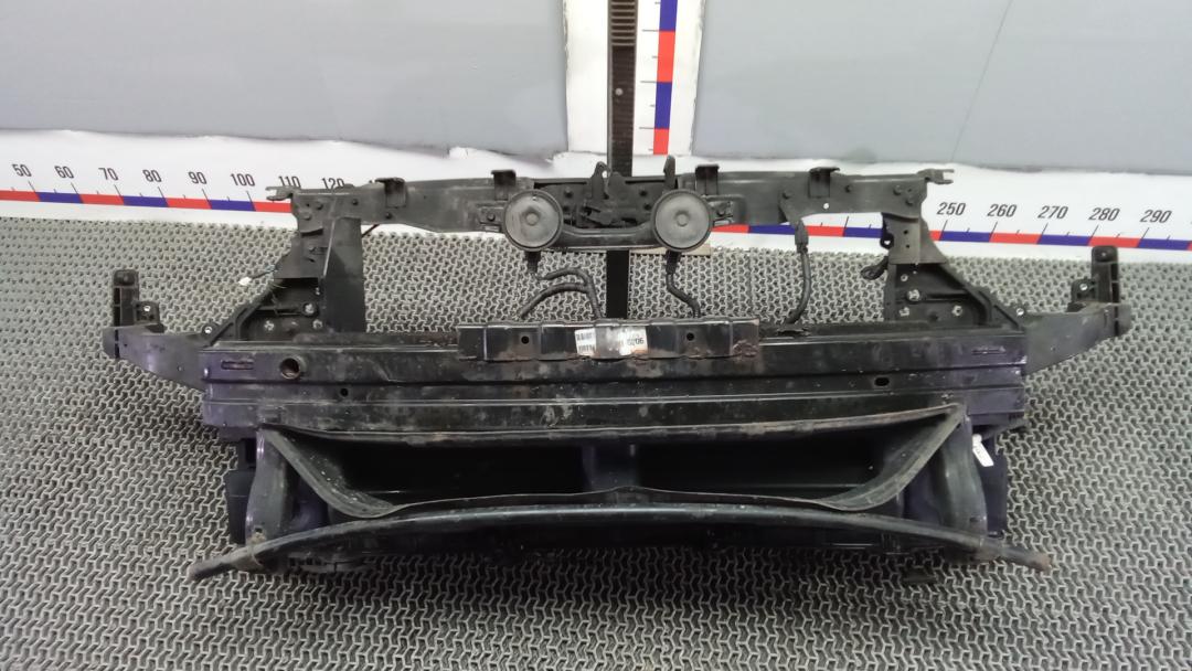 Передняя панель крепления облицовки (телевизор) Hyundai i40 VF 2013, 1.7 л., дизель, МКПП, седан - фото №1