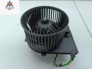 моторчик печки Volkswagen Golf 4 поколение 2002, 1.4 л., бензин, МКПП, синий, хетчбэк 5 дв.