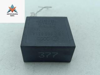 Реле стеклоочистителя (дворников) Volkswagen Golf 4 поколение 1999, 1.4 л., бензин, МКПП, синий, хетчбэк 5 дв., 4B0955531A