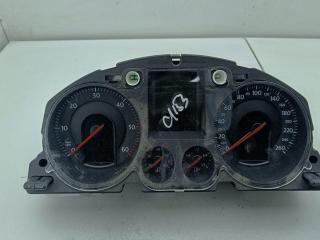 приборная панель Volkswagen Passat B6 2008, 1.9 л., дизель, МКПП, красный, универсал, 3C0920871K