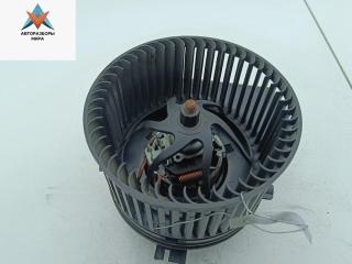 моторчик печки Volkswagen Golf 4 поколение 2001, 2.0 л., бензин, МКПП, синий, универсал, 1J1819021B