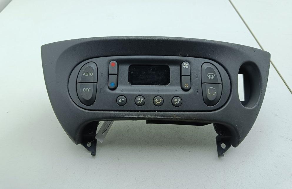 блок управления печки / климат-контроля Renault Scenic I 2003, 1.9 л., дизель, МКПП, серый, минивэн, 7700435401
