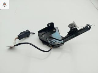 Замок стекла двери багажника BMW 5 серия E39 1999, 2.0 л., бензин, МКПП, синий, универсал, 8238469