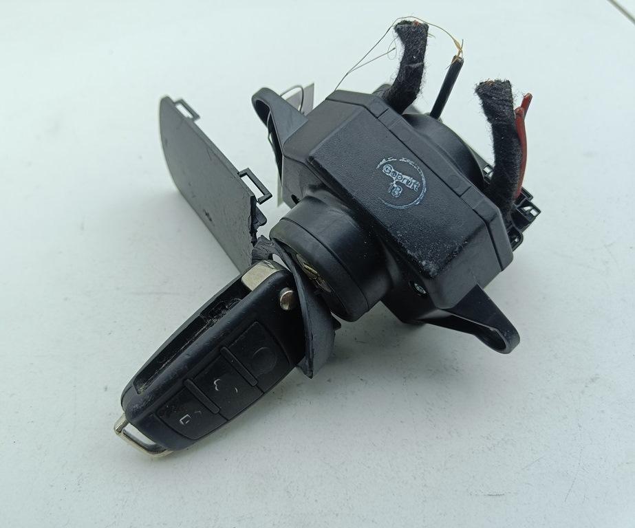замок зажигания Audi A6 C6 2005, 3.0 л., дизель, АКПП, серый, седан, 4F0909131G