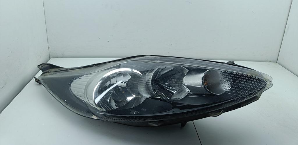 фара правая Ford Fiesta 2009, 1.3 л., бензин, МКПП, красный, хетчбэк 3 дв.