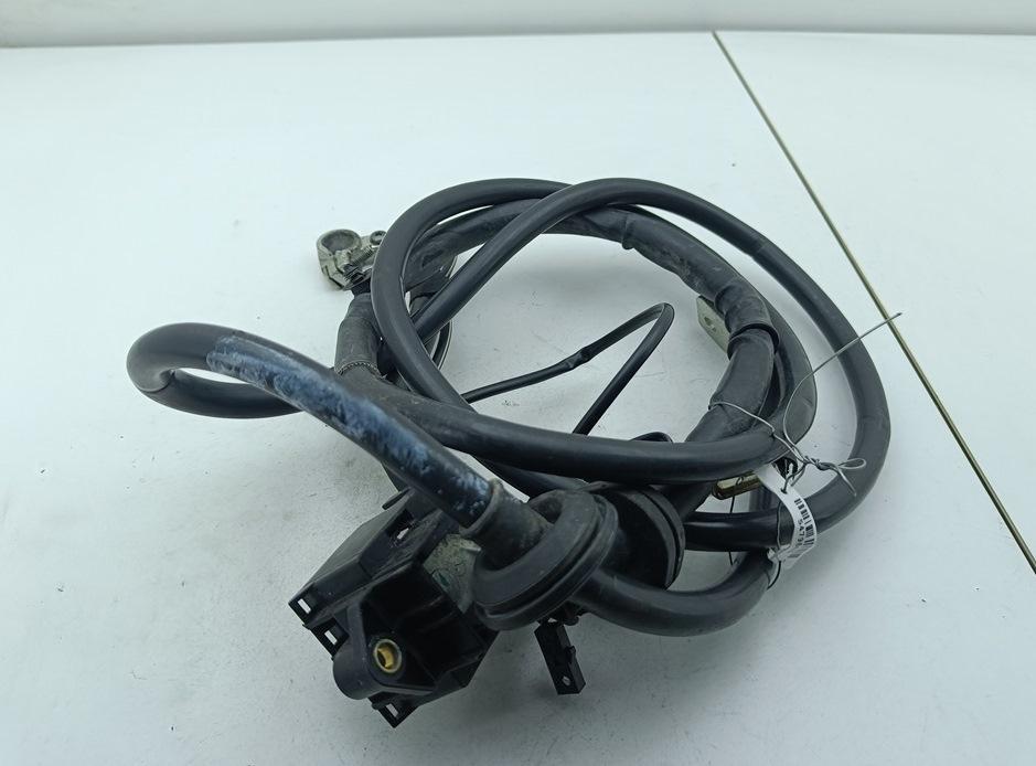 плюсовой провод аккумулятора Audi Q7 4L 2011, 3.0 л., бензин, АКПП, чёрный, внедорожник 5 дв., 4L0971225E