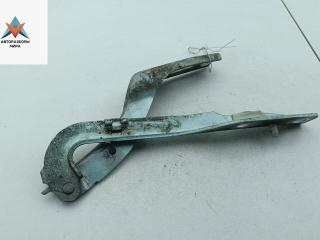 петля капота правая Peugeot 307 1 поколение 2003, зелёный, универсал, 9636473480