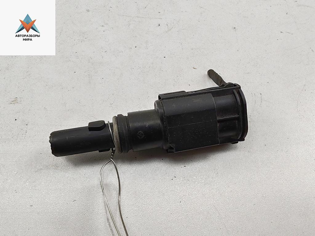 Патрон лампы фары BMW 5 серия E39 1999, 2.5 л., дизель, МКПП, серый, седан - фото №1