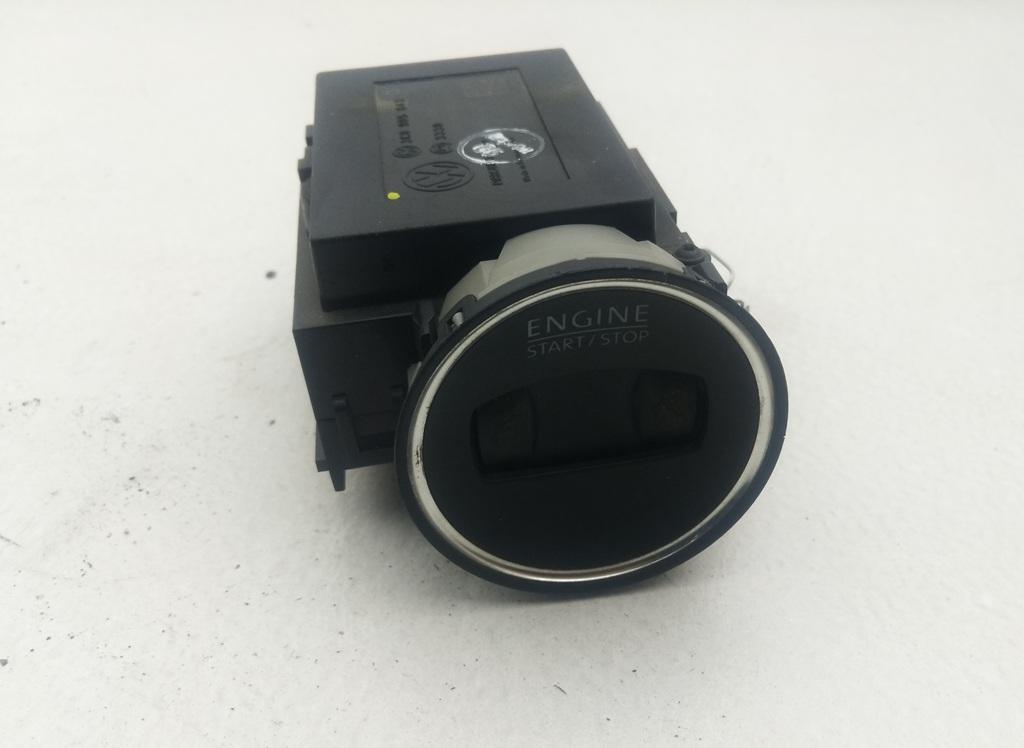 замок зажигания Volkswagen Passat B6 2006, 2.0 л., дизель, МКПП, чёрный, универсал, 3C0905843