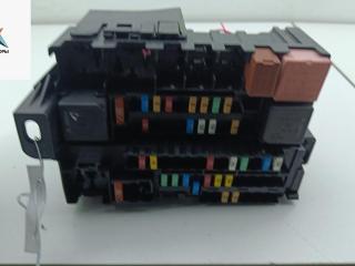 блок предохранителей Renault Laguna 3 поколение 2008, 2.0 л., бензин, МКПП, чёрный, универсал, 8200393836D