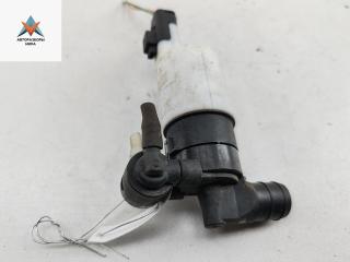 насос (моторчик) омывателя стекла Renault Megane 2 поколение 2005, серый, универсал, 8200067015