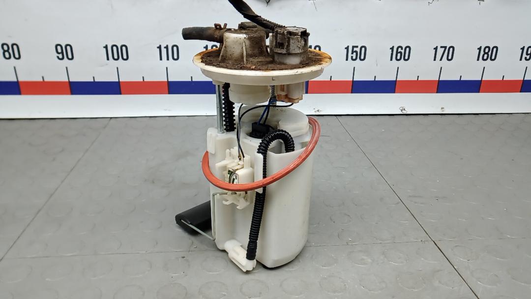 насос топливный Kia Soul 1 поколение 2009, 1.6 л., бензин, МКПП, хетчбэк 5 дв., 311102K200 - фото №1