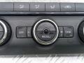 блок управления печки / климат-контроля Skoda Octavia 3 поколение (A7) 2015, 2.0 л., дизель, МКПП, универсал - фото №3