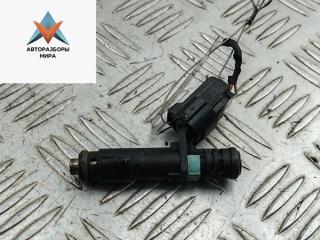 форсунка Skoda Fabia 2 поколение (5J) 2008, 1.2 л., бензин, МКПП, серый, хетчбэк 5 дв., 03D906031F