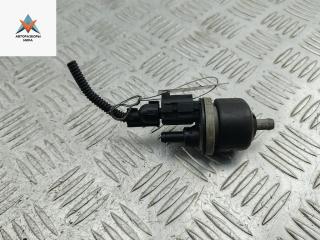 клапан вентиляции топливного бака Volkswagen Touran 1 поколение 2005, 2.0 л., бензин, МКПП, серый, минивэн, 051133459A