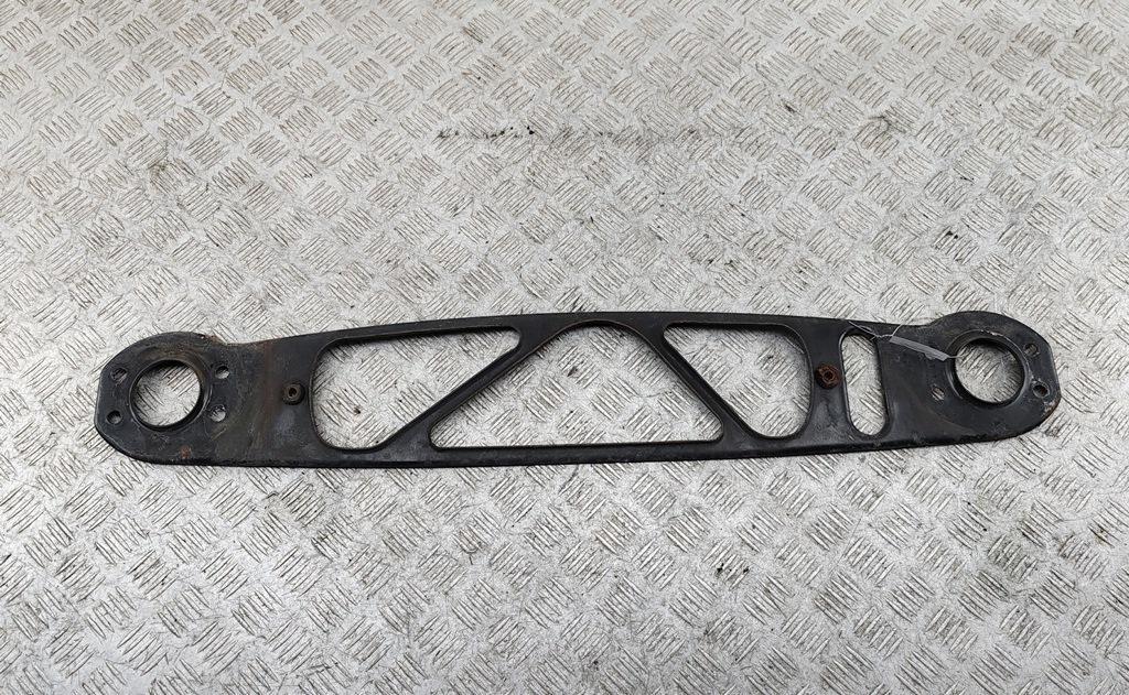 Рамка радиатора BMW 3 серия E36 1995, 1.8 л., бензин, АКПП, синий, хетчбэк 3 дв., 8132178 - фото №1