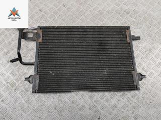 радиатор кондиционера Audi A4 B5 1996, 1.8 л., бензин, МКПП, серый, универсал, 8D0290401C