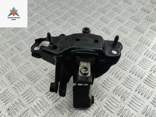 подушка крепления КПП Skoda Fabia 2 поколение (5J) 2008, 1.2 л., бензин, МКПП, серый, хетчбэк 5 дв., 6Q0199555AC