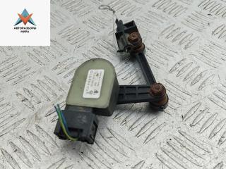 датчик дорожного просвета Volkswagen Touareg 1 поколение 2003, 2.5 л., дизель, АКПП, чёрный, внедорожник 5 дв., 7L0616213TZ2