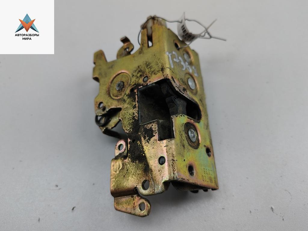 замок двери передней правой Mercedes-Benz Vito-1 W638 2002, 2.2 л., дизель, МКПП, жёлтый, микроавтобус, 6387200335 - фото №1