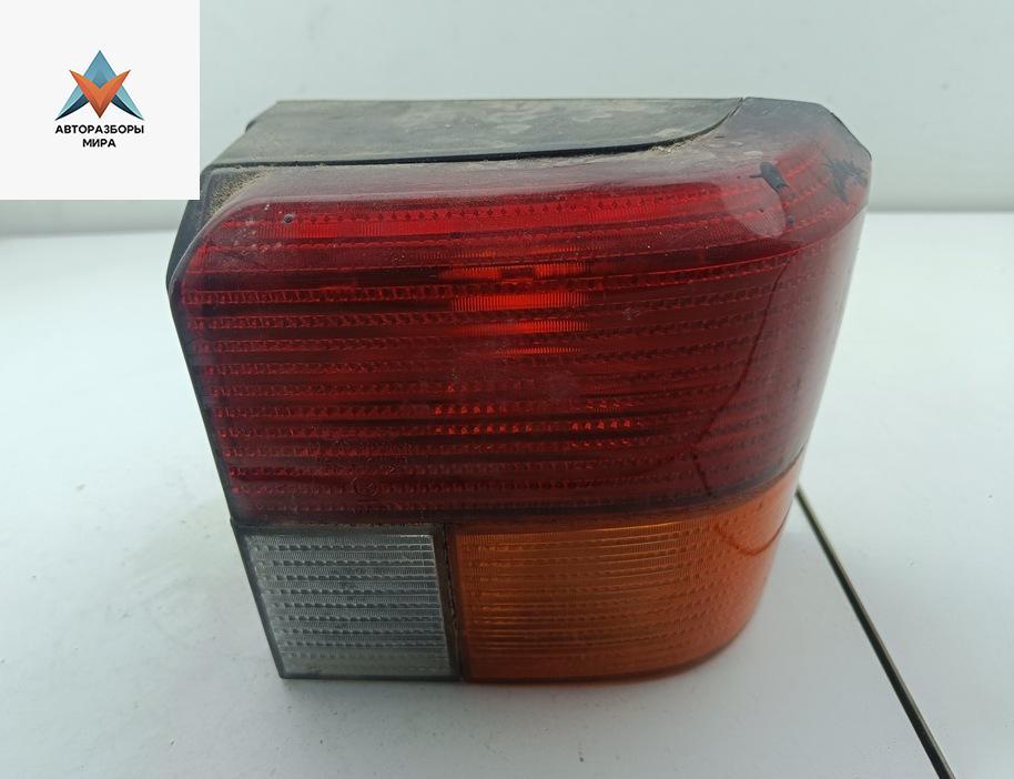 фонарь задний правый Volkswagen Transporter T4 1995, 2.4 л., дизель, МКПП, серый, микроавтобус - фото №1