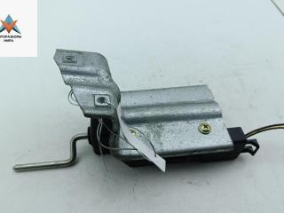 замок лючка топливного бака Opel Vectra B 1998, 1.6 л., бензин, МКПП, синий, седан, 90568457