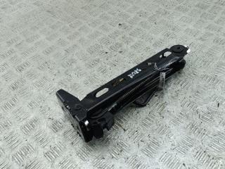 домкрат Opel Vectra C 2005, 1.8 л., бензин, МКПП, чёрный, универсал