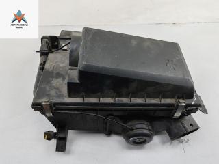 корпус воздушного фильтра Volvo S40 1 поколение [рестайлинг] 2001, 1.6 л., бензин, МКПП, красный, седан, 8071771