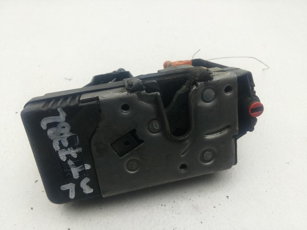 замок двери задней правой Opel Astra G 2001, 1.6 л., бензин, МКПП, чёрный, хетчбэк 5 дв., 24414134 - фото №1